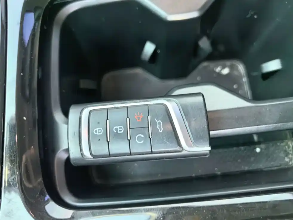 GAC Motor Trumpchi M6 — миниатюра 9