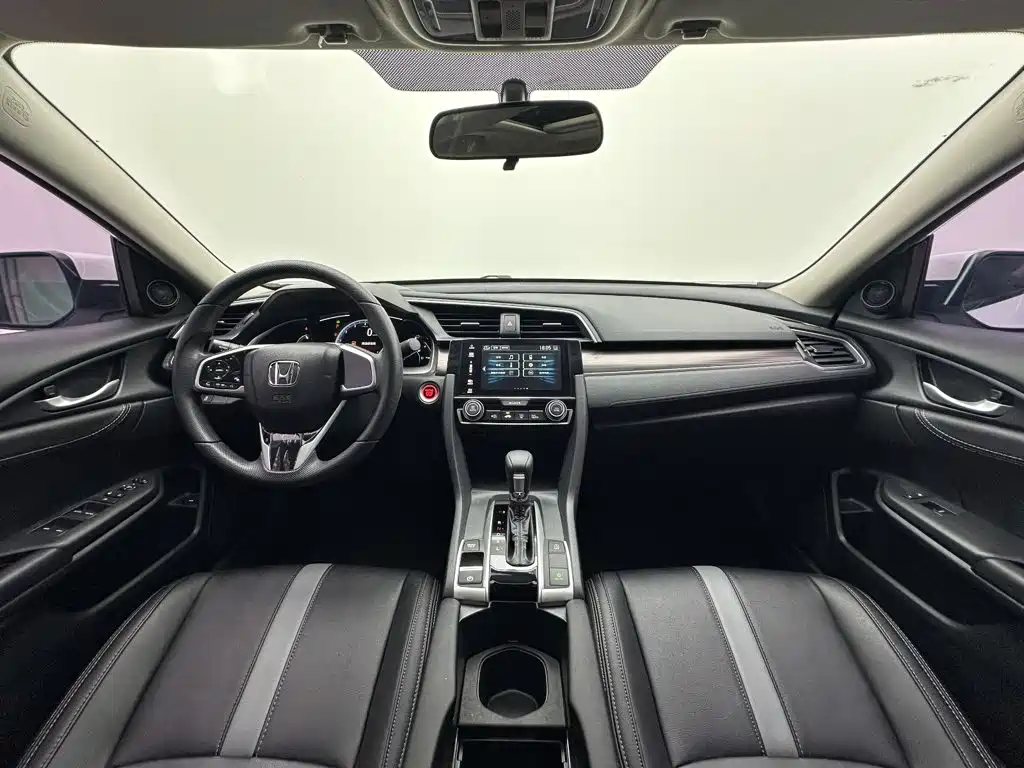 Honda Civic — миниатюра 18