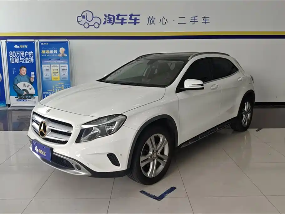 Mercedes-Benz GLA 2015