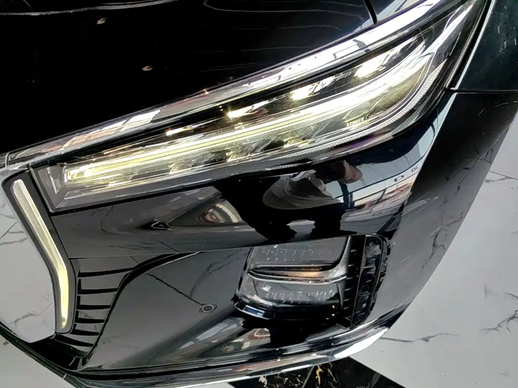 Hongqi Hongqi H5 — миниатюра 24