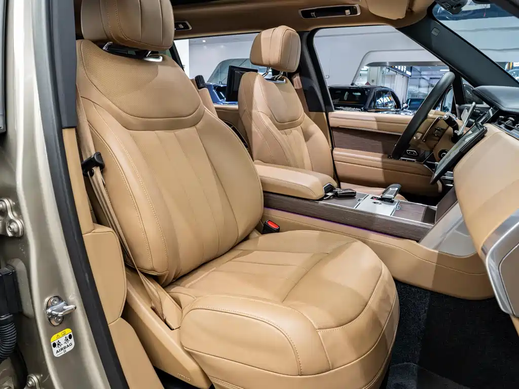 Land Rover Range Rover 2025 3.0 L6 400PS Long Wheelbase