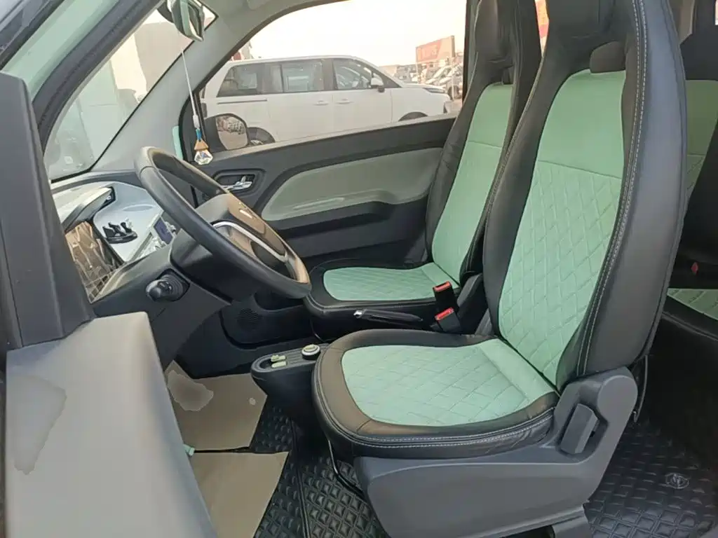 Wuling MINIEV — миниатюра 15