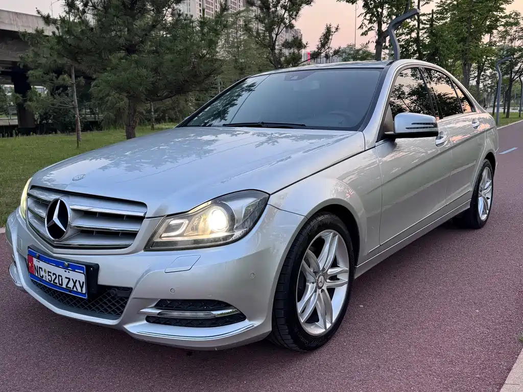 Mercedes-Benz C-Class 2013