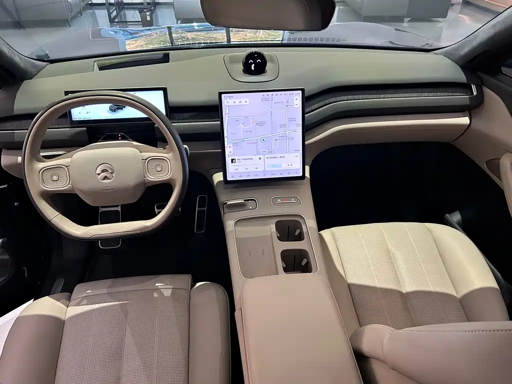 NIO ES8 — миниатюра 6