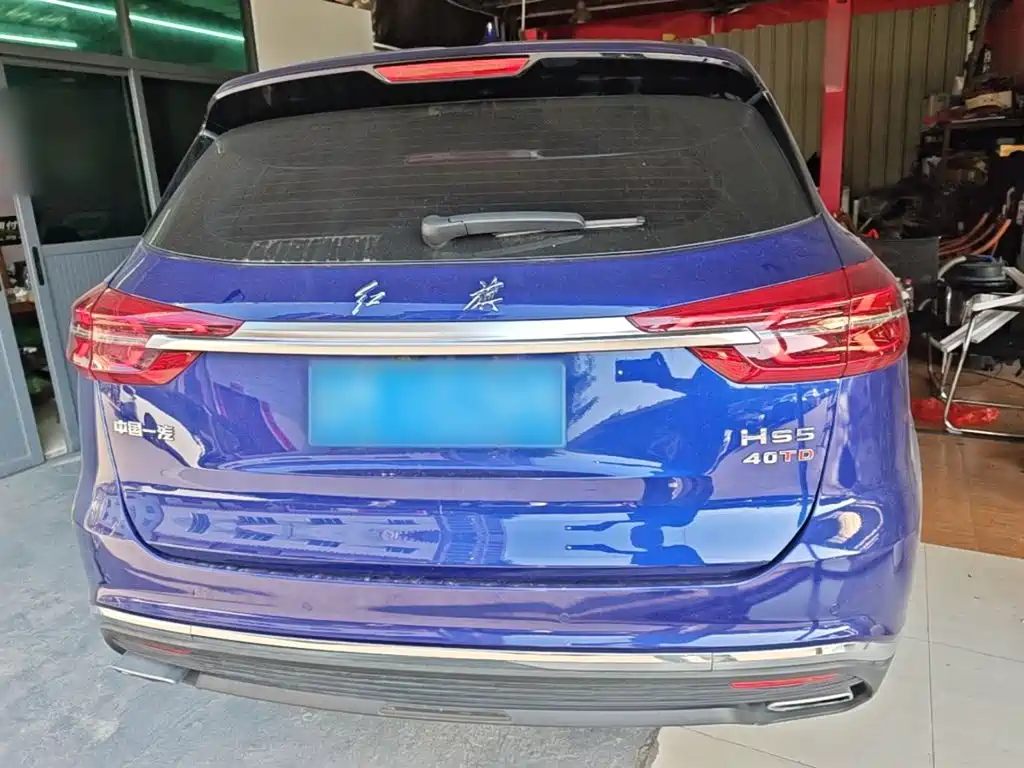 Hongqi Hongqi HS5 — миниатюра 6