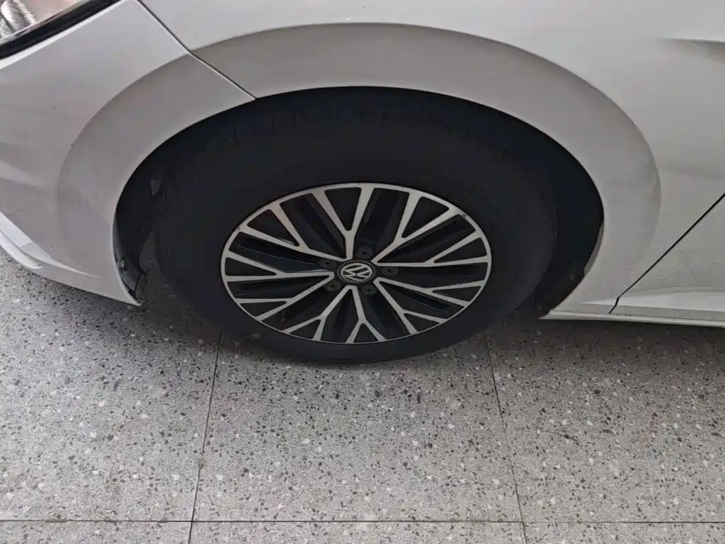 Volkswagen Sagitar — миниатюра 23