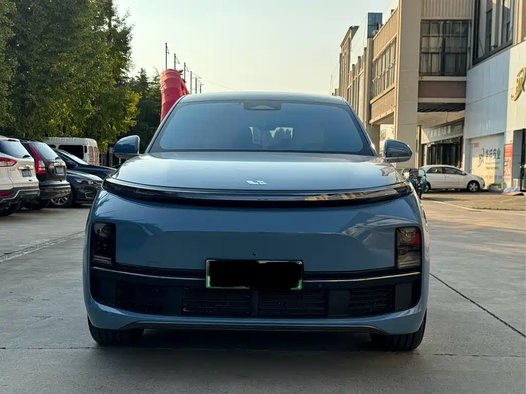 Li Auto Li L8 — миниатюра 2