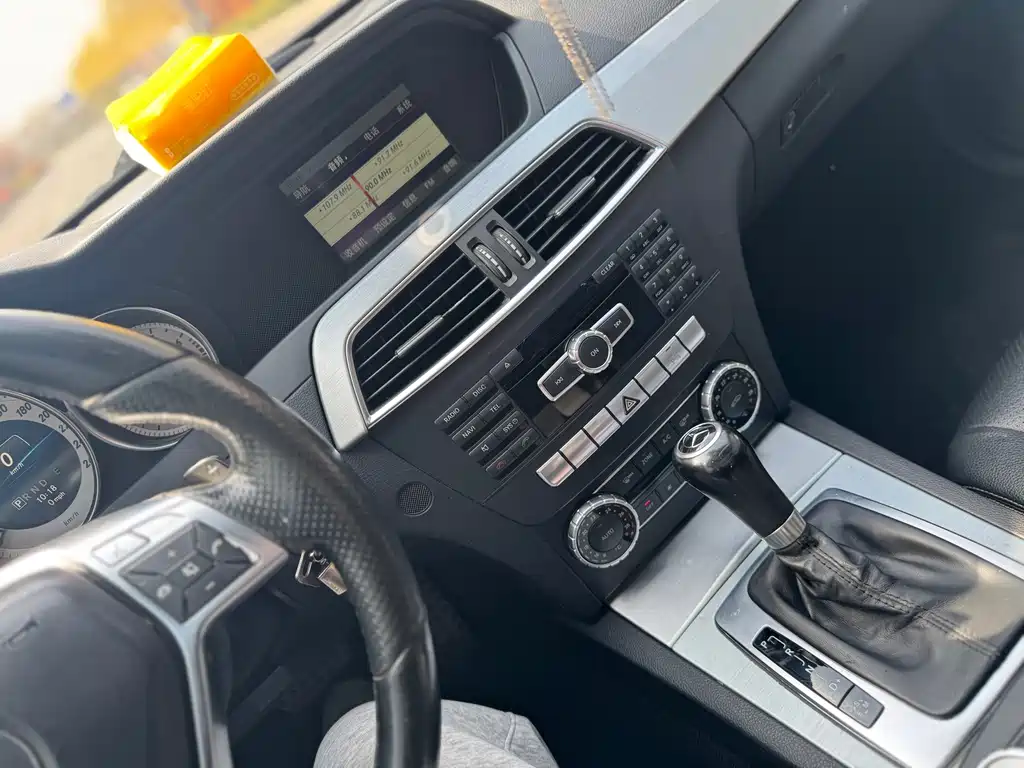 Mercedes-Benz C-Class (Import) — миниатюра 5