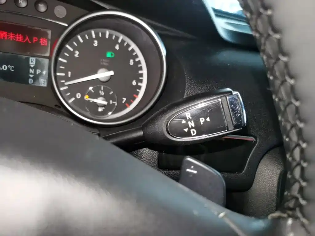 Mercedes-Benz R-Class — миниатюра 10
