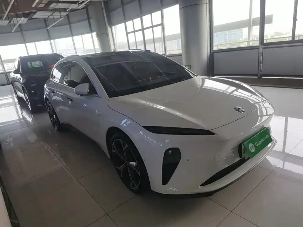 NIO ET5T — миниатюра 4