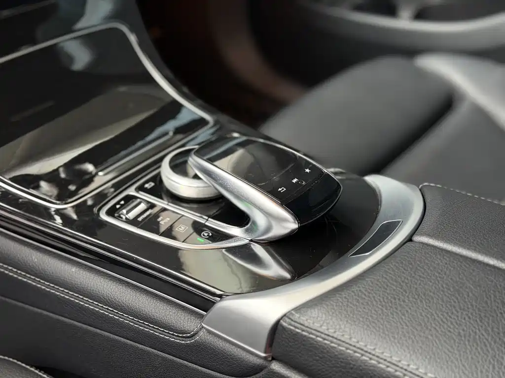 Mercedes-Benz GLC — миниатюра 20