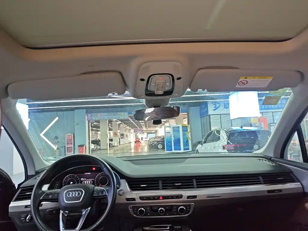 Audi Q7 — миниатюра 18