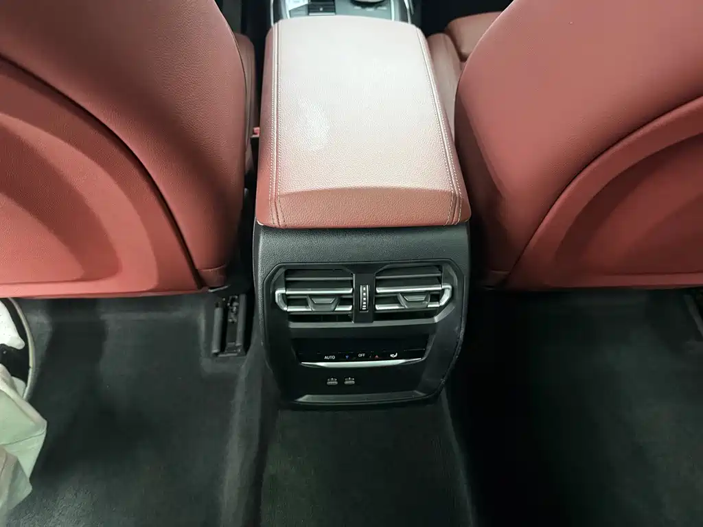 BMW 3 Series — миниатюра 16