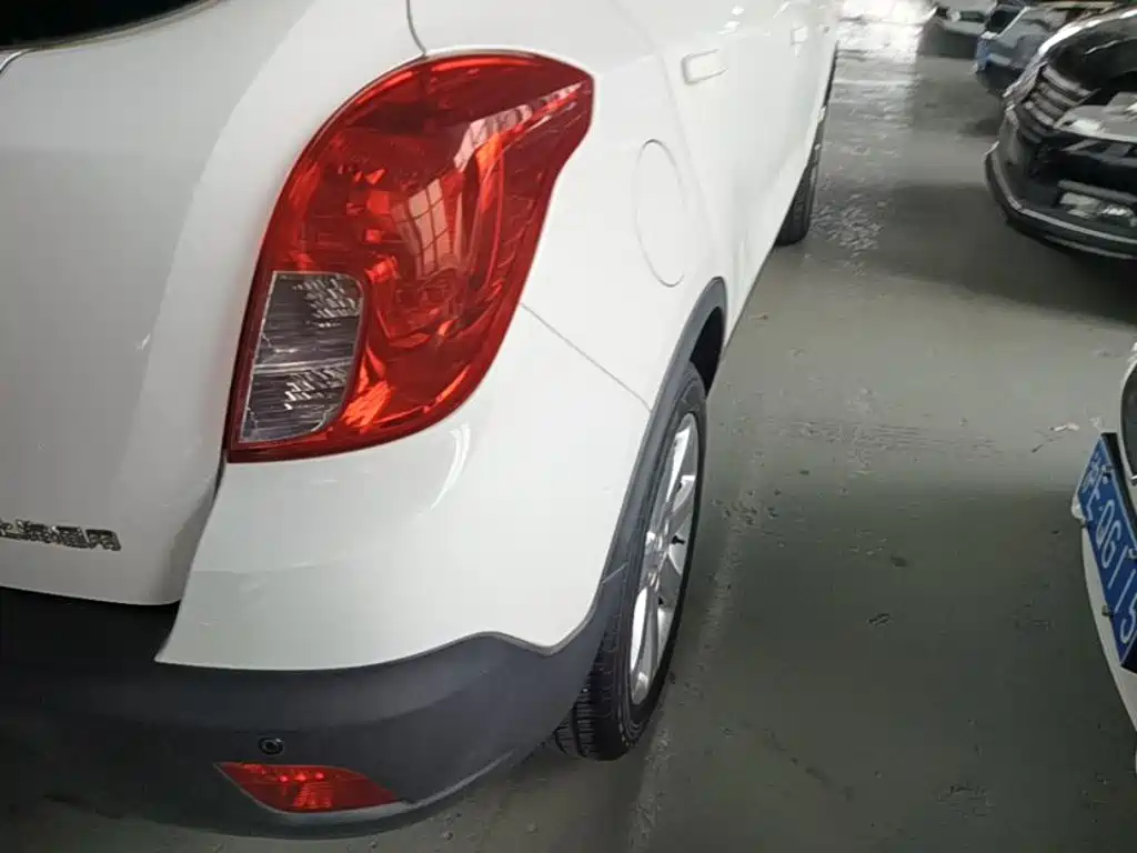 Buick Encore — миниатюра 8