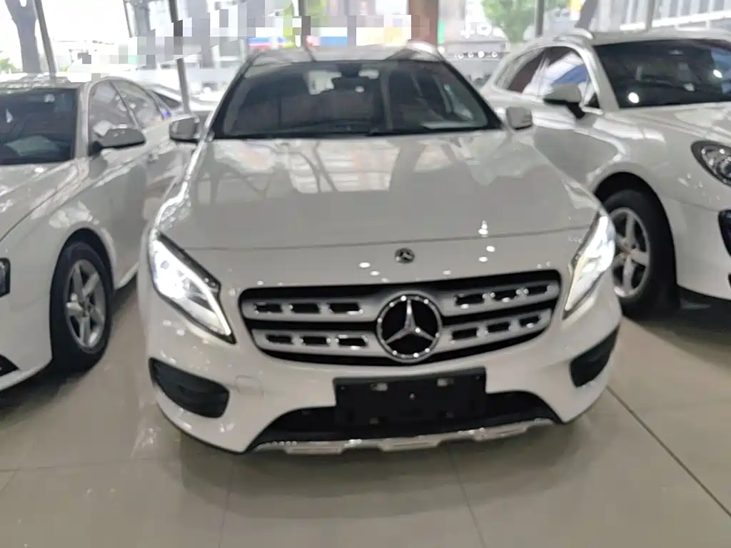 Mercedes-Benz GLA — миниатюра 3