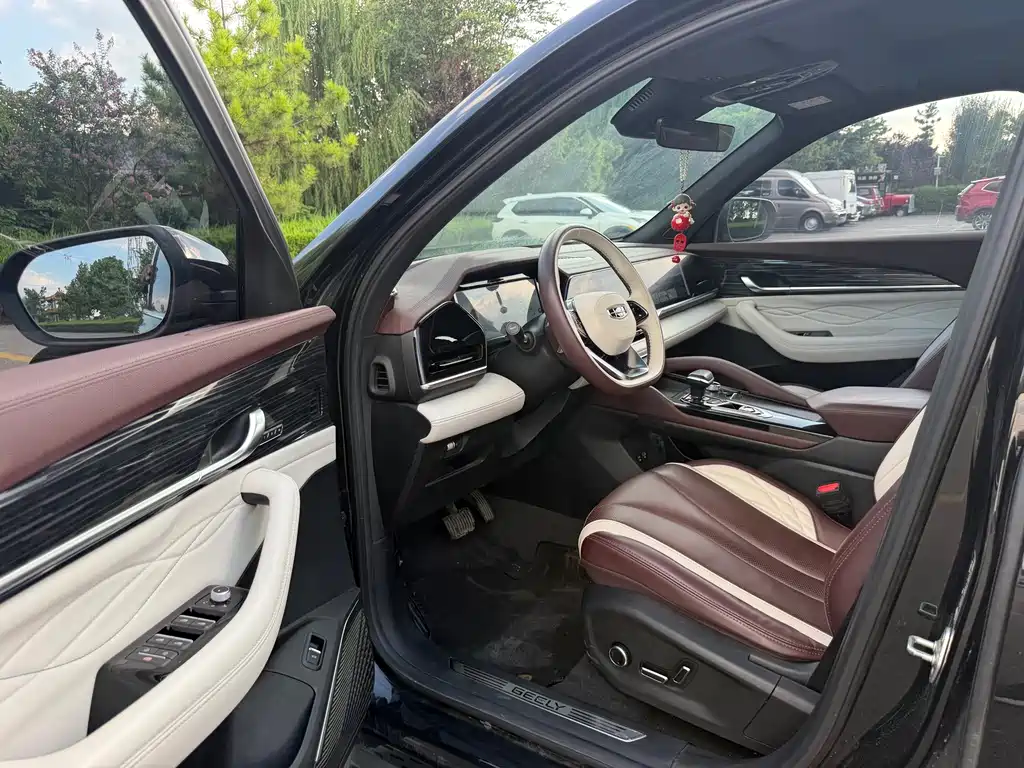Geely Xingyue L — миниатюра 13