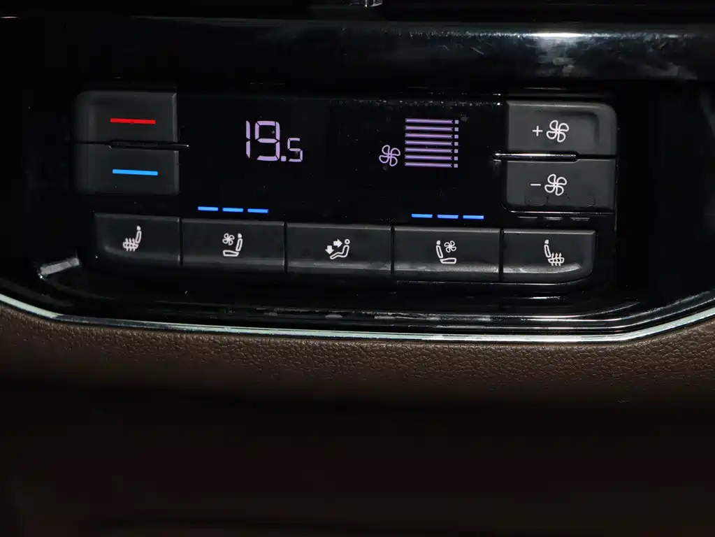 Volkswagen Viloran — миниатюра 19