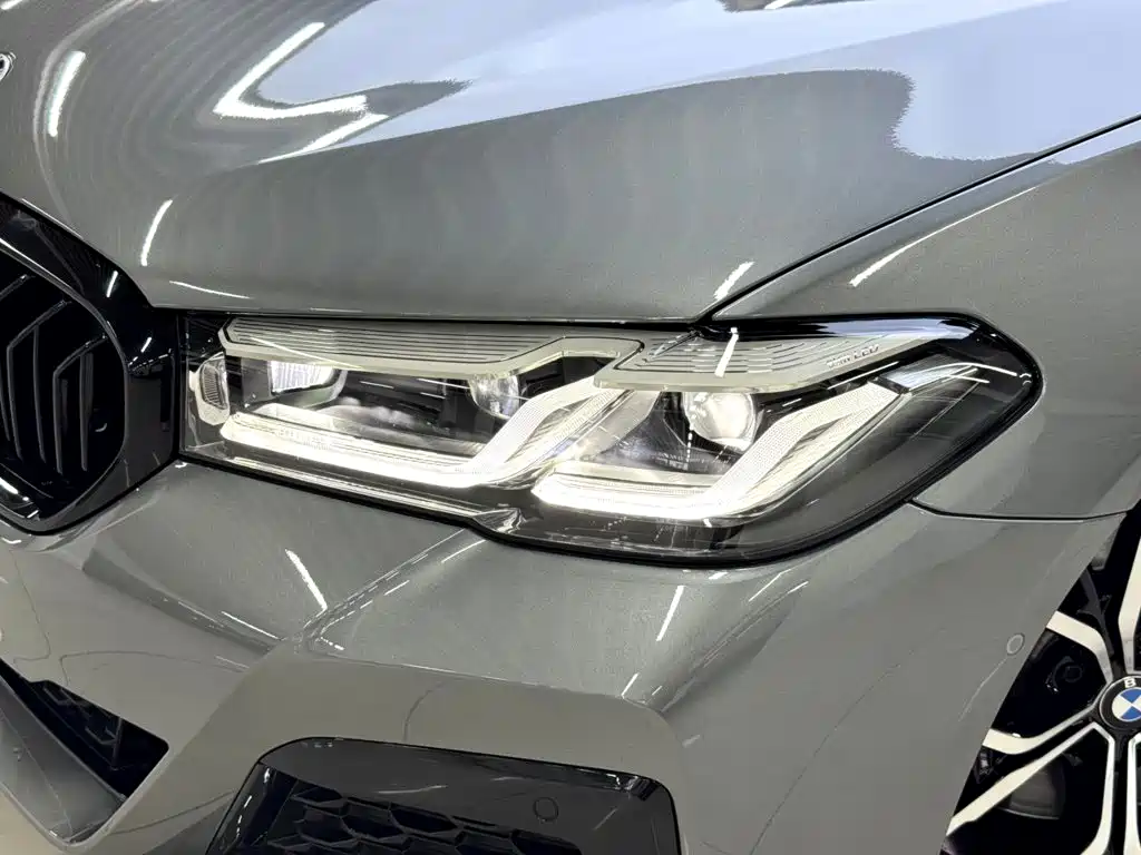 BMW 5 Series (Import) — миниатюра 6