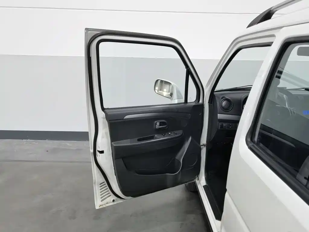 Suzuki Wagon R X5 — миниатюра 8
