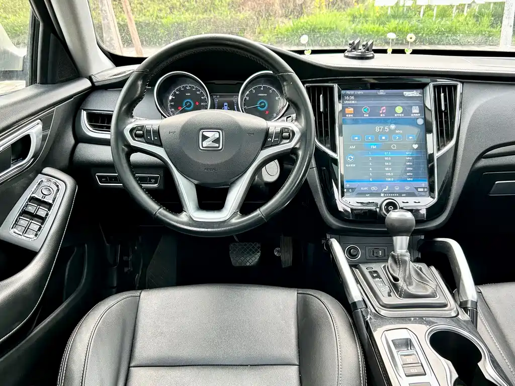Zotye Zotye SR7 — миниатюра 16