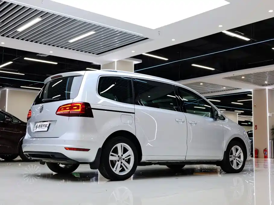 Volkswagen Sharan — миниатюра 14