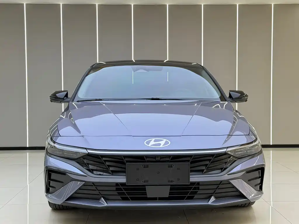 Hyundai Elantra — миниатюра 2