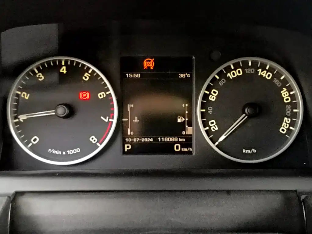 Land Rover Discovery 2016 3.0 SC V6 HSE
