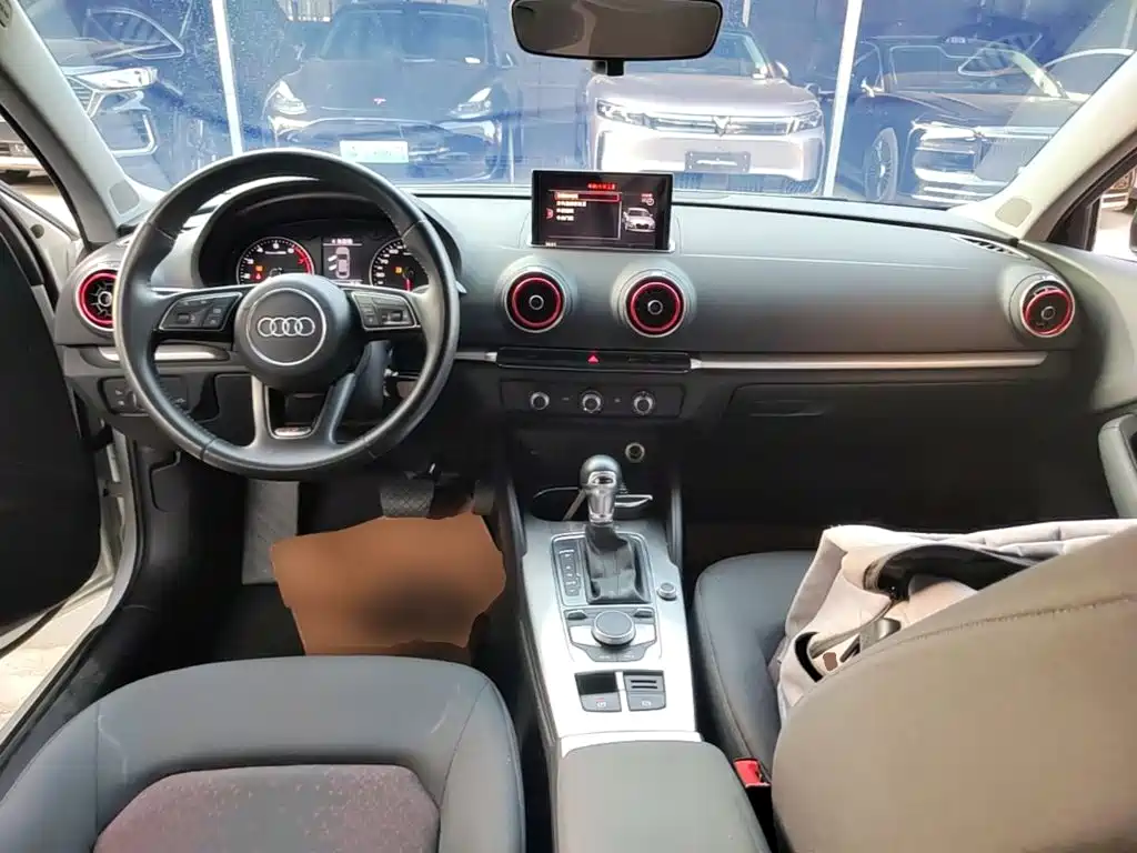 Audi A3 — миниатюра 10