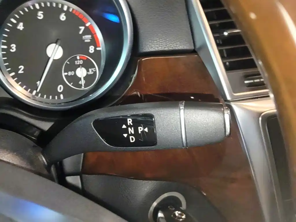 Mercedes-Benz M-Class — миниатюра 10