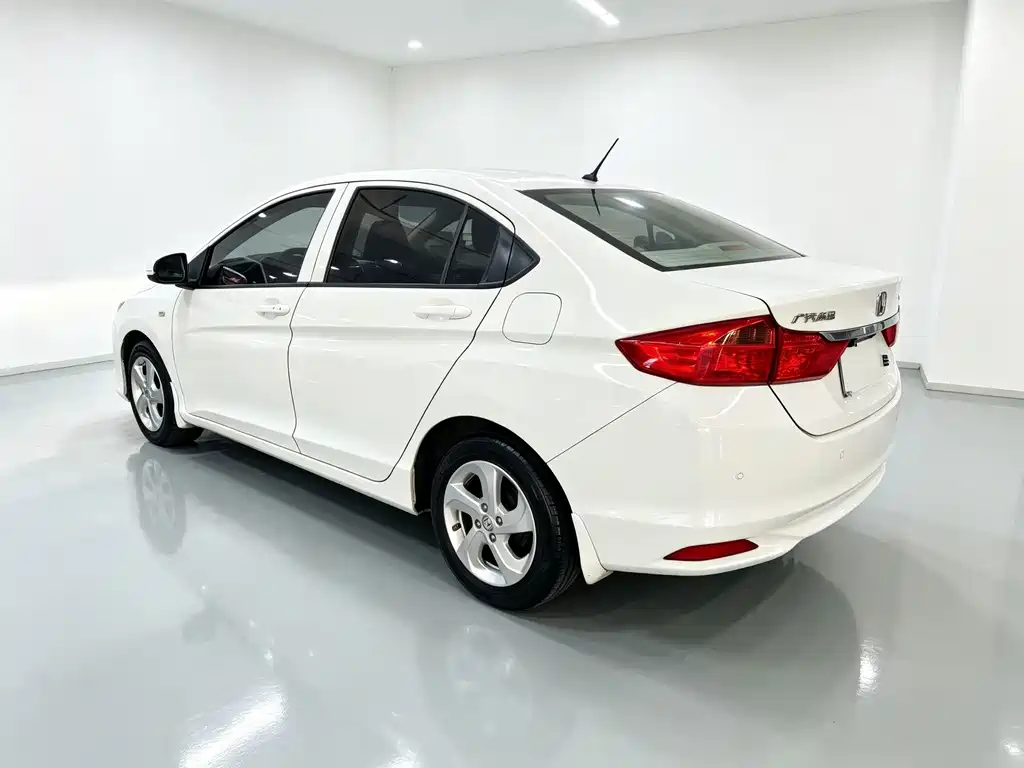 Honda City — миниатюра 13