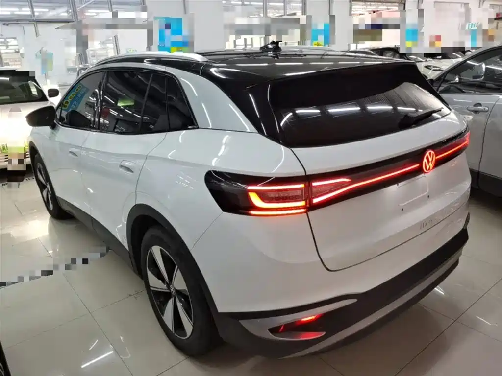 Volkswagen ID.4 X 2025 Smart