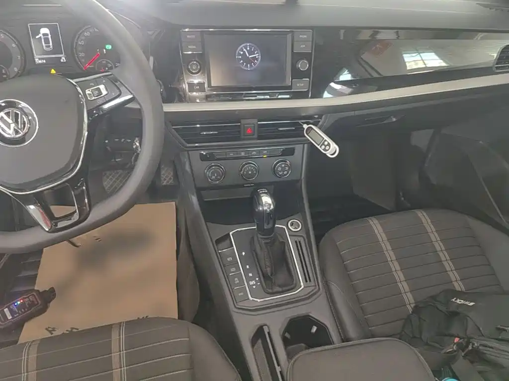 Volkswagen Lavida — миниатюра 10