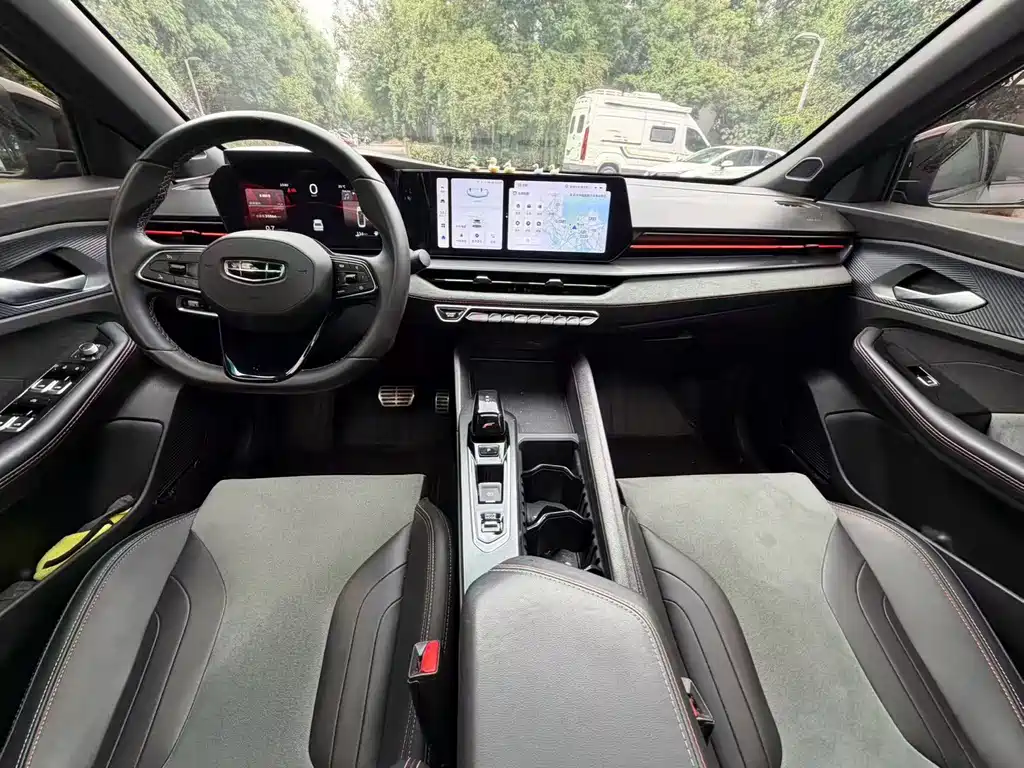 Geely Binrui — миниатюра 6