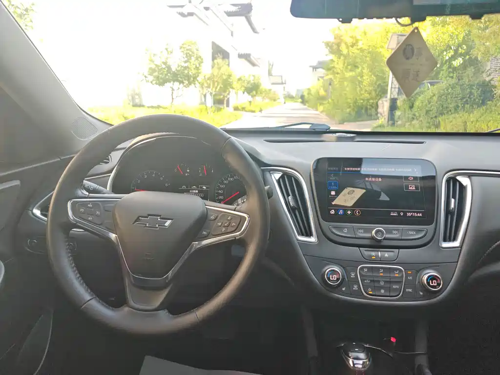 Chevrolet Malibu XL — миниатюра 6
