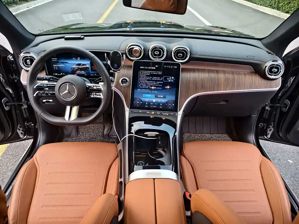 Mercedes-Benz GLC — миниатюра 14