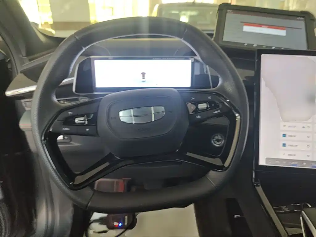 Geely Boyue — миниатюра 11