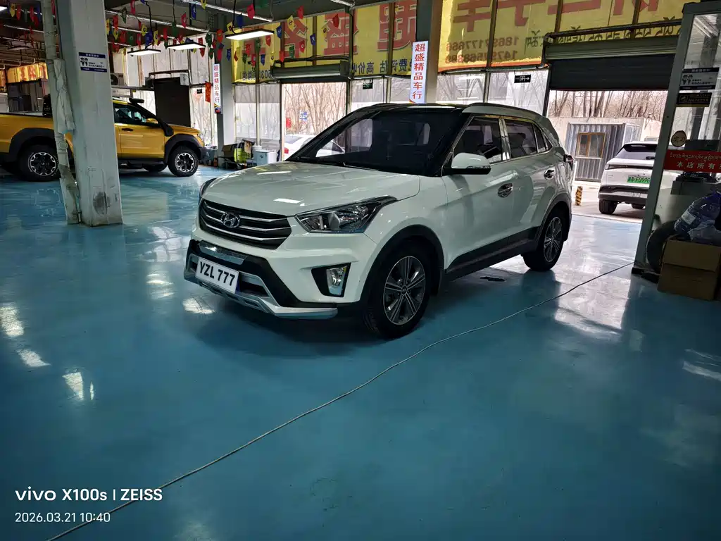 Hyundai ix25 2015