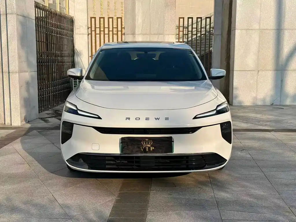 Roewe D6 — миниатюра 2