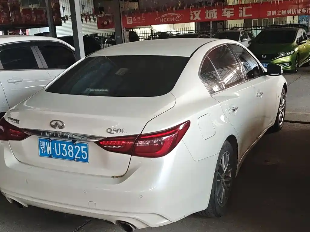 Infiniti Q50L — миниатюра 8