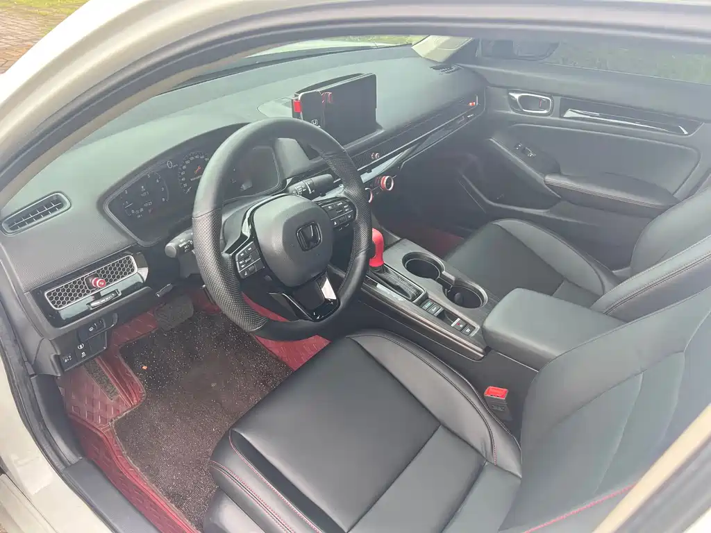 Honda Civic — миниатюра 9