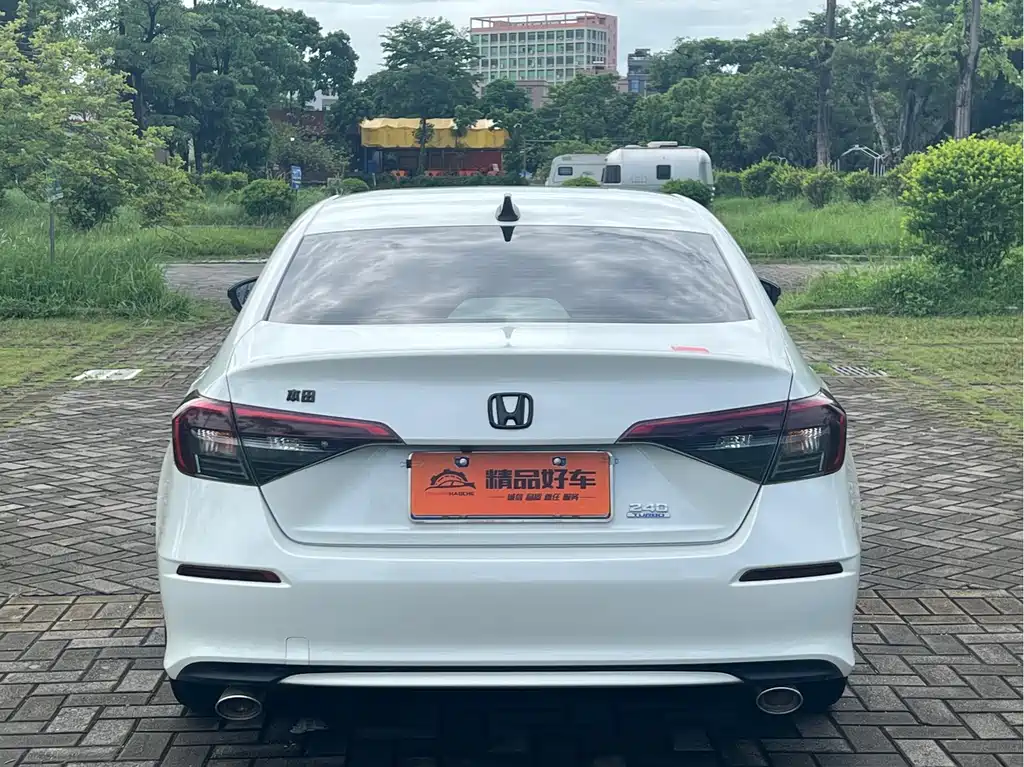 Honda Civic — миниатюра 16