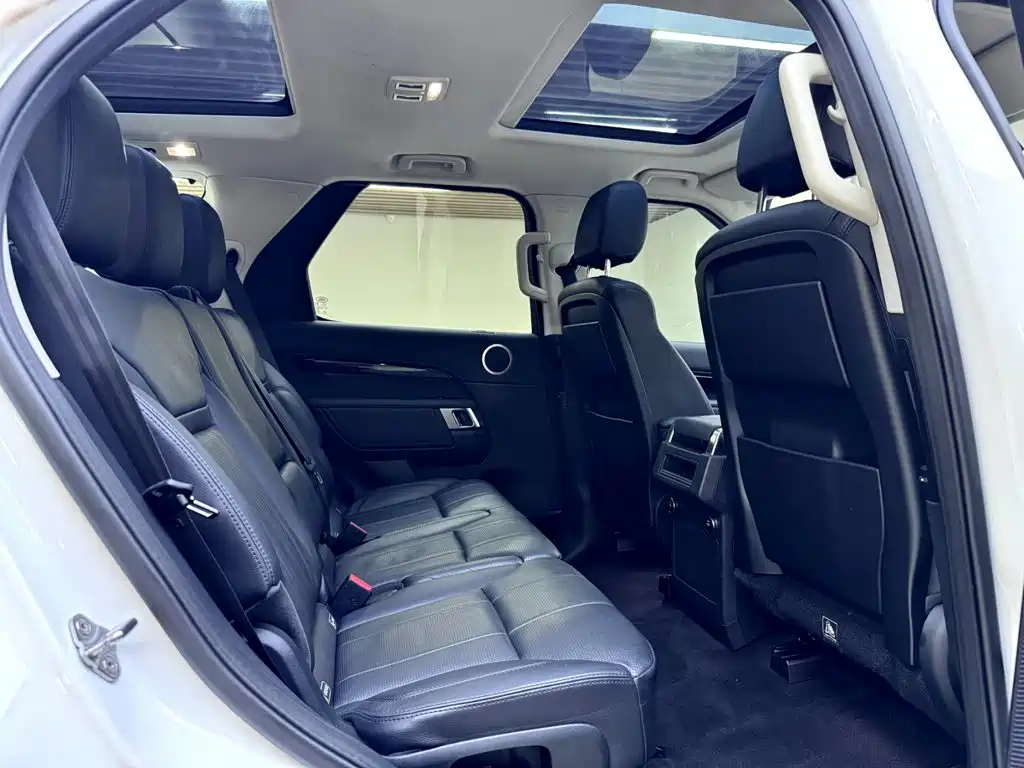Land Rover Discovery — миниатюра 12