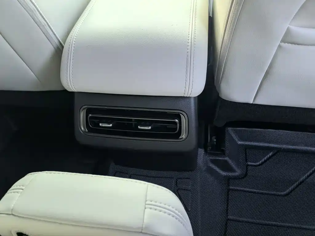 Haval Menglong New Energy — миниатюра 11