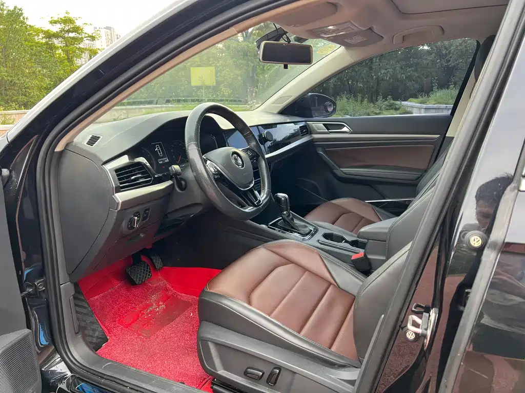 Volkswagen Lavida — миниатюра 8