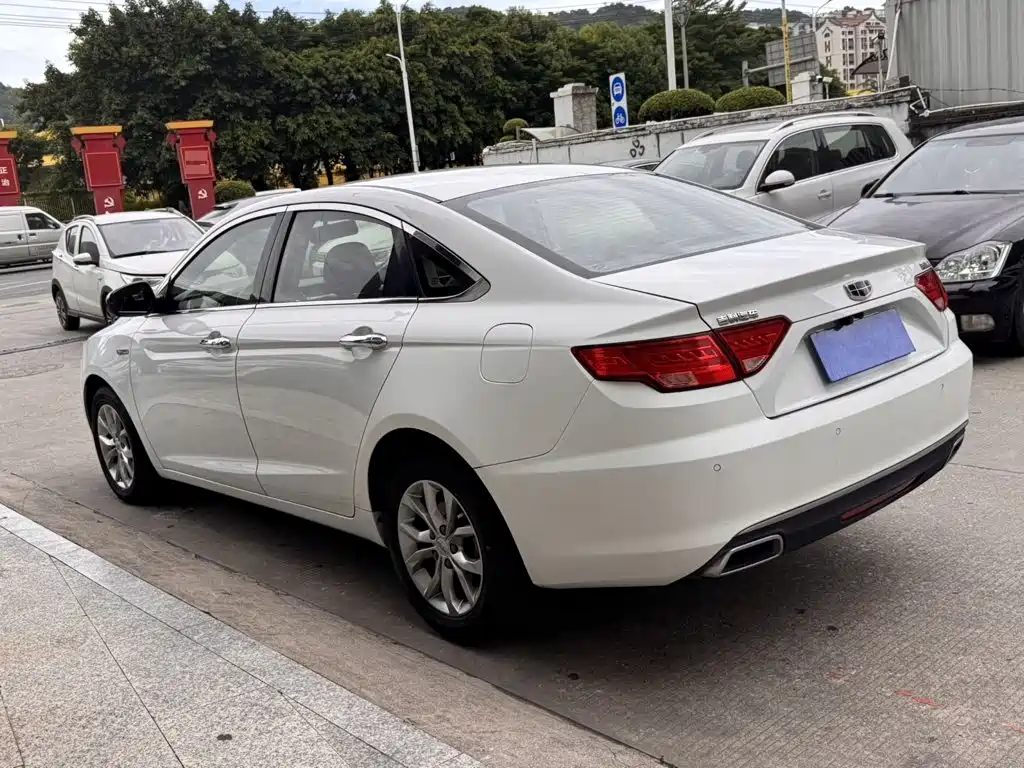 Geely Emgrand GL — миниатюра 6