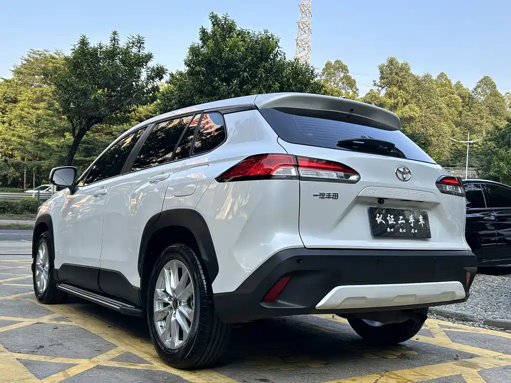 Toyota Corolla Cross — миниатюра 6