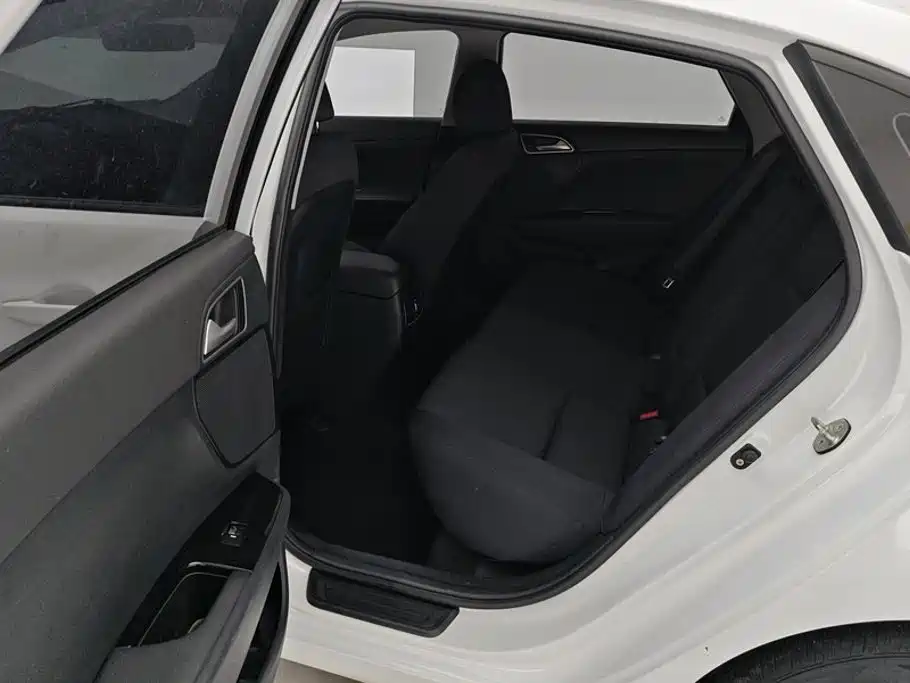 Hyundai Mistra — миниатюра 11