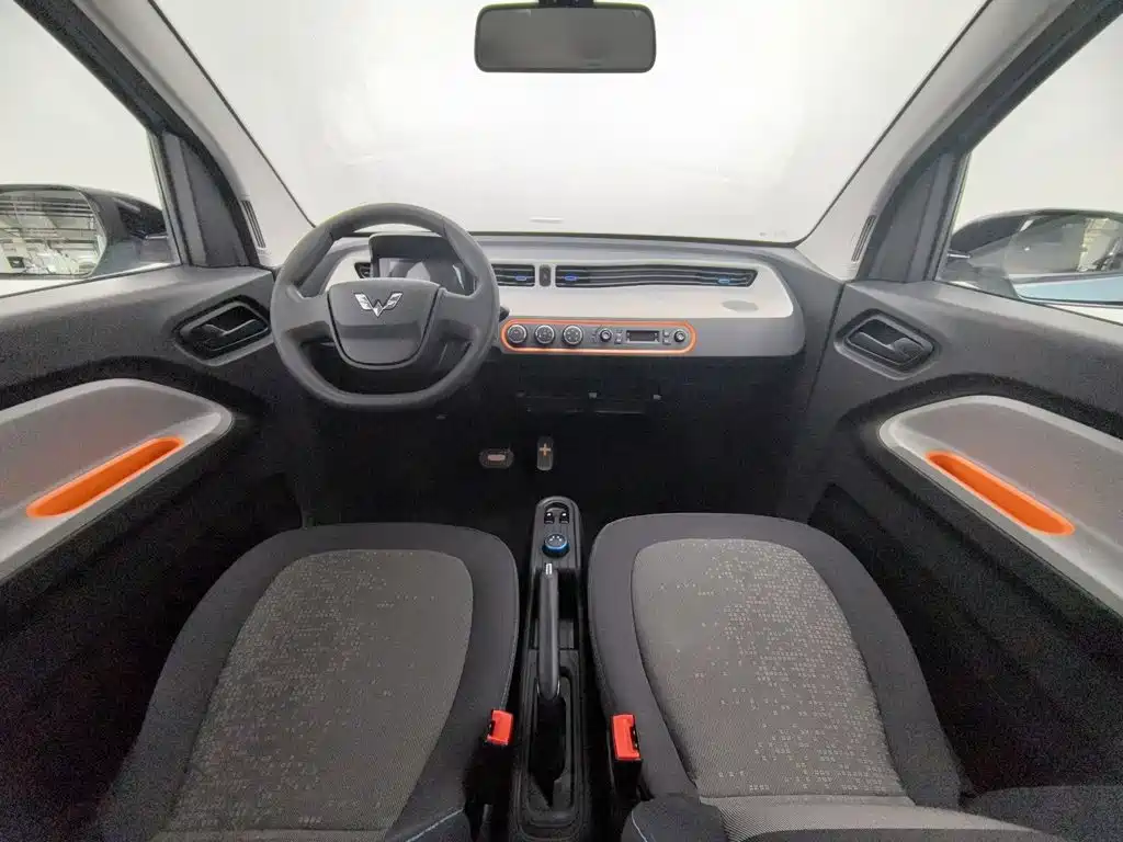 Wuling MINIEV — миниатюра 5