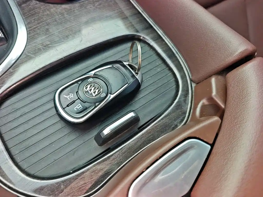 Buick Envision Plus — миниатюра 9