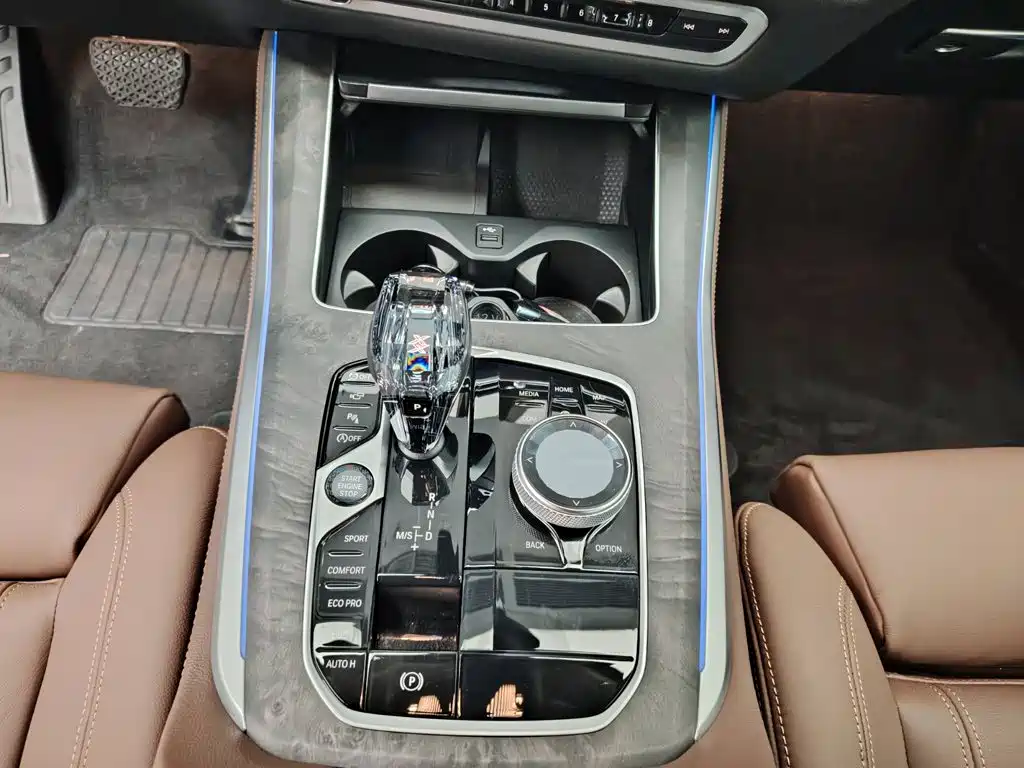 BMW X5 (Import) — миниатюра 12
